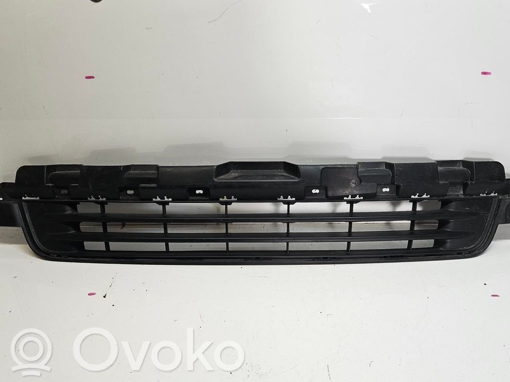 Peugeot Expert Front bumper lower grill 