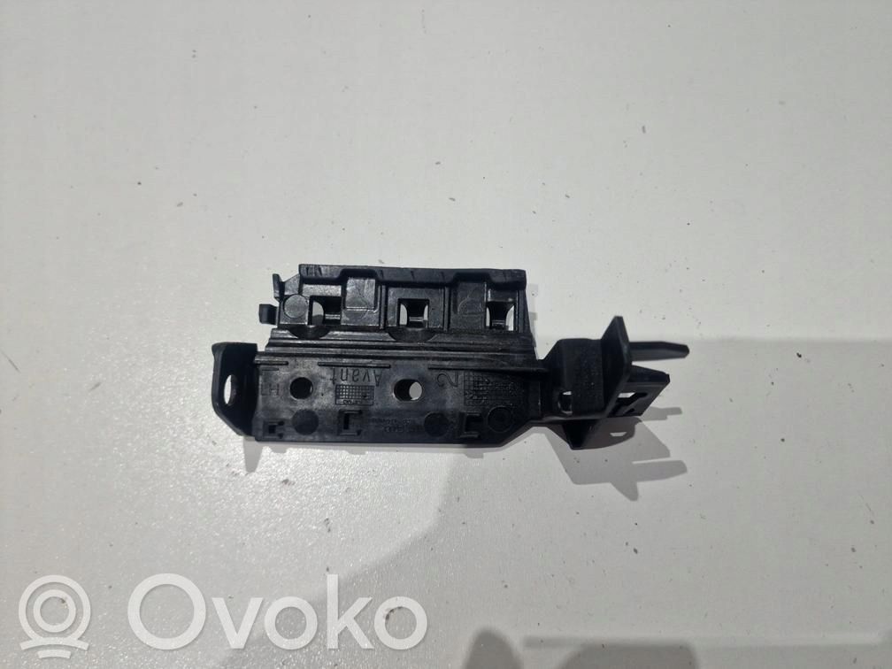 Audi A6 S6 C8 4K Uchwyt / Mocowanie zderzaka tylnego 