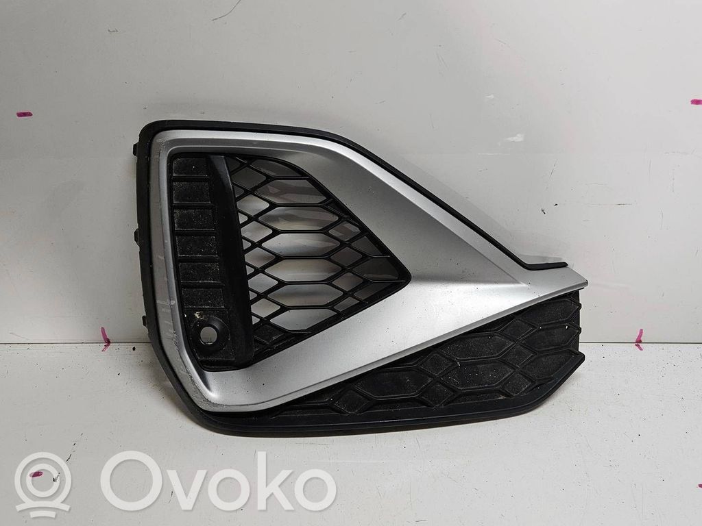 Audi Q2 - Grilă/ornament proiector ceață față 