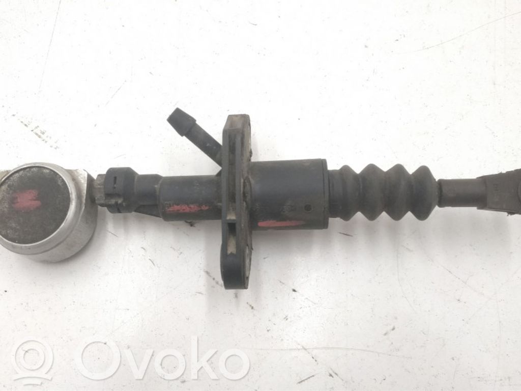 Opel Vectra B Clutch master cylinder 