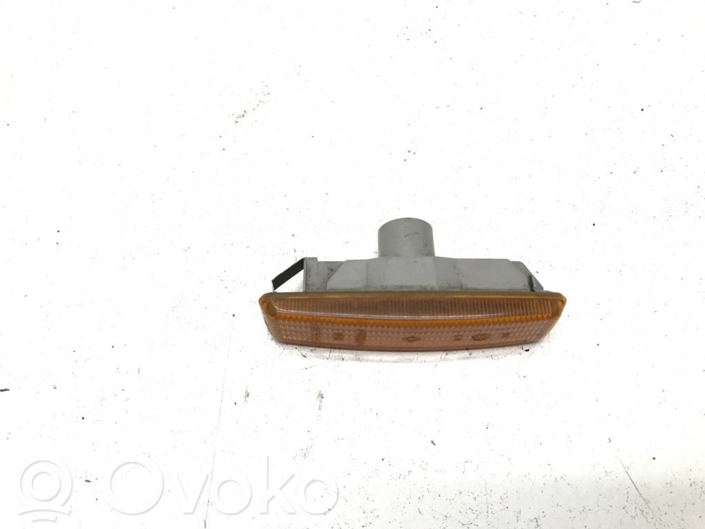 BMW 5 E39 Front fender indicator light 