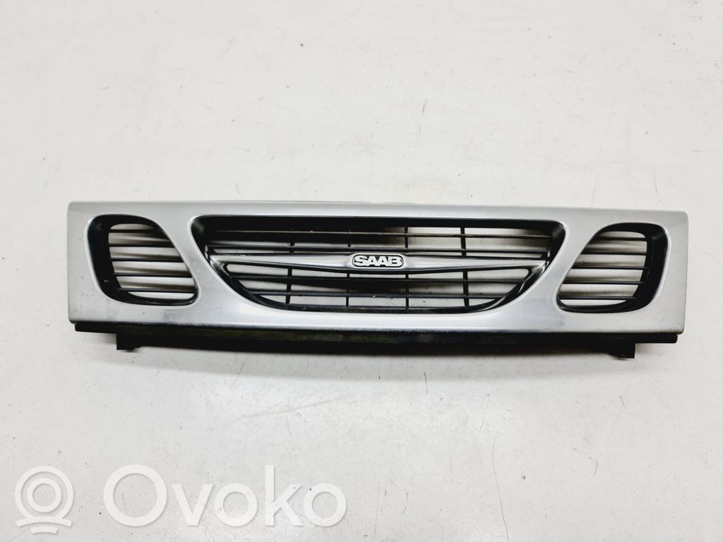 Saab 9-3 Ver1 Front bumper upper radiator grill 
