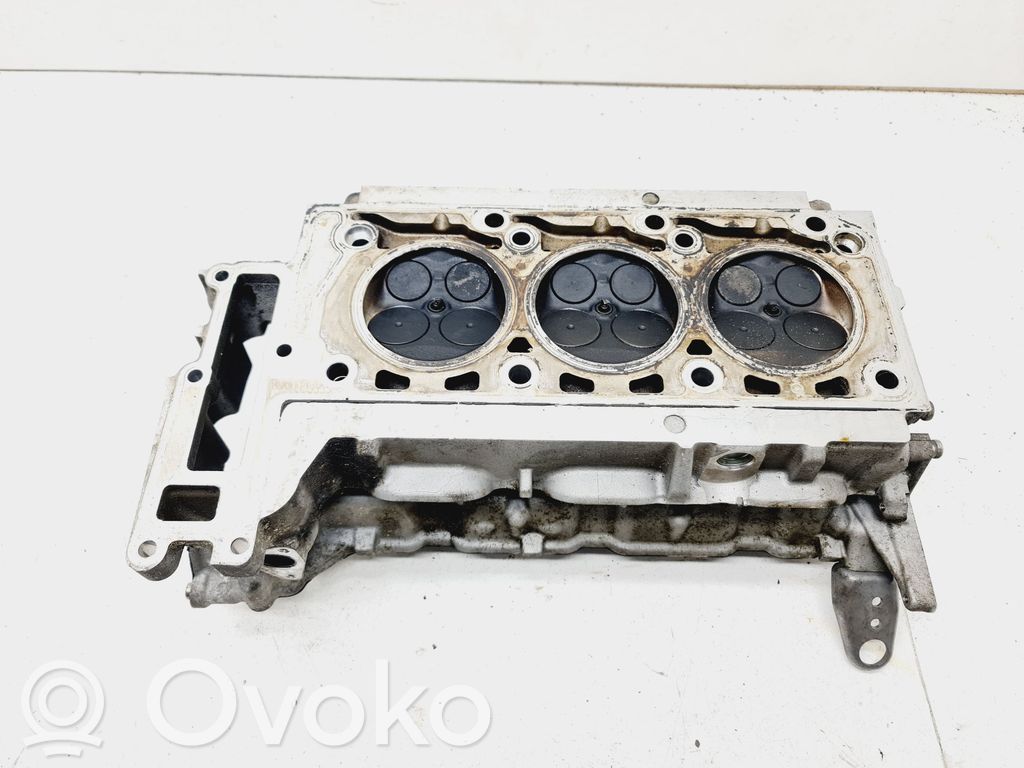 Mercedes-Benz C W204 Chiulasă motor 