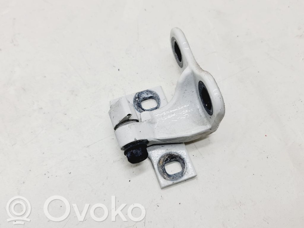 BMW 7 E65 E66 Rear door upper hinge 