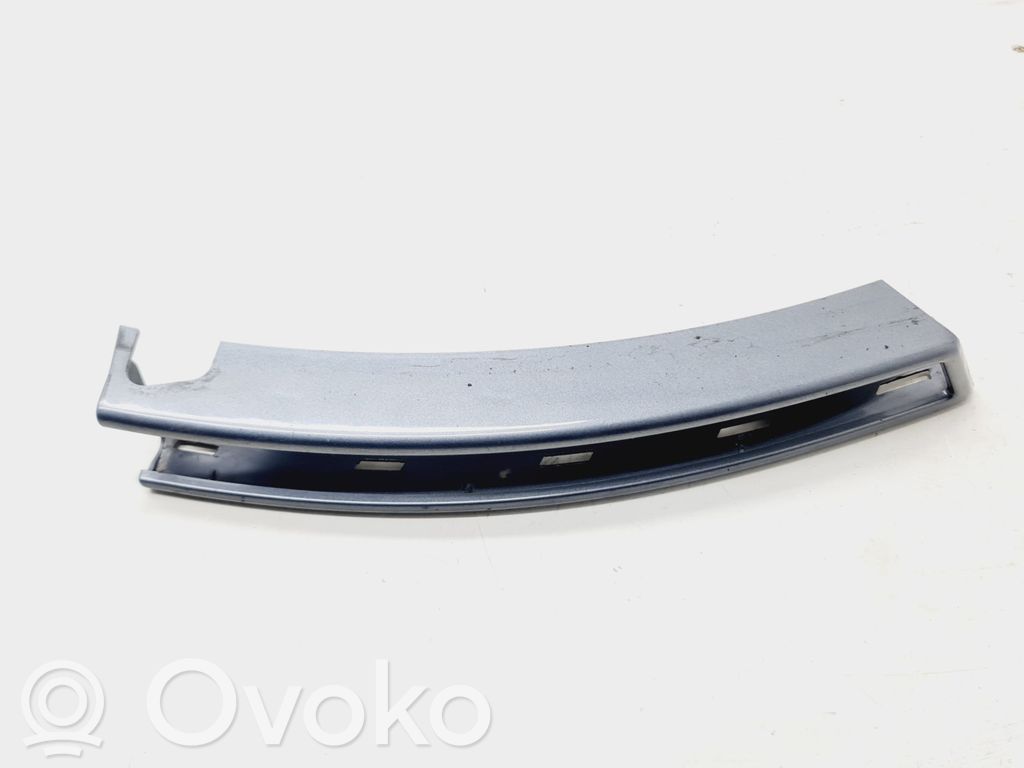 Volkswagen PASSAT B6 Front bumper splitter molding 