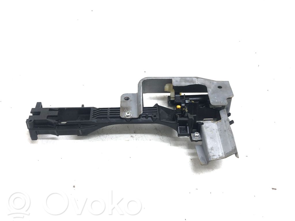 Subaru Outback Manecilla/asa externa de la puerta delantera 