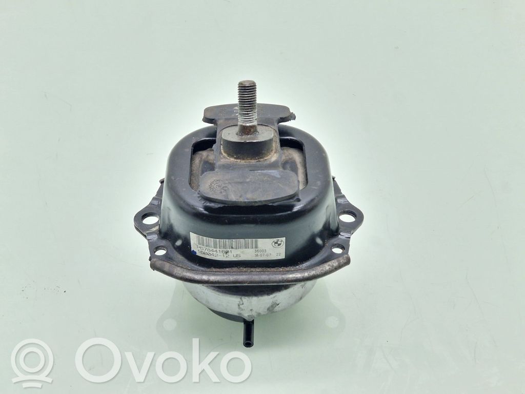 BMW X5 E70 Engine mount bracket 