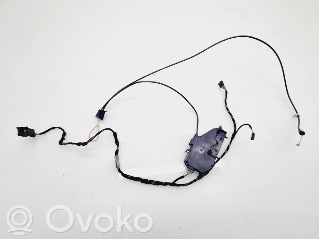 BMW X5 E70 Glove box lock 