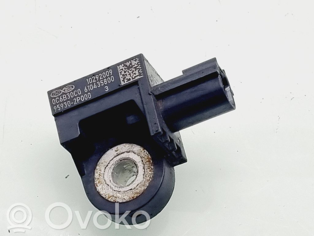 KIA Sorento Airbagsensor Crashsensor Drucksensor 