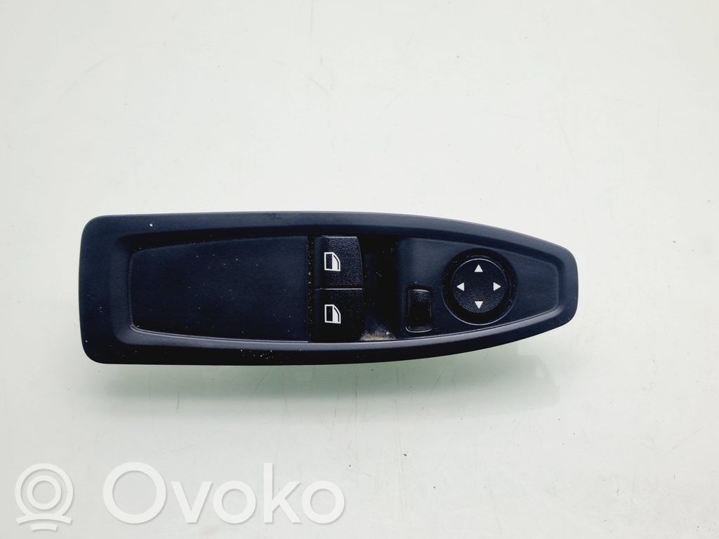 BMW 1 F20 F21 Electric window control switch 
