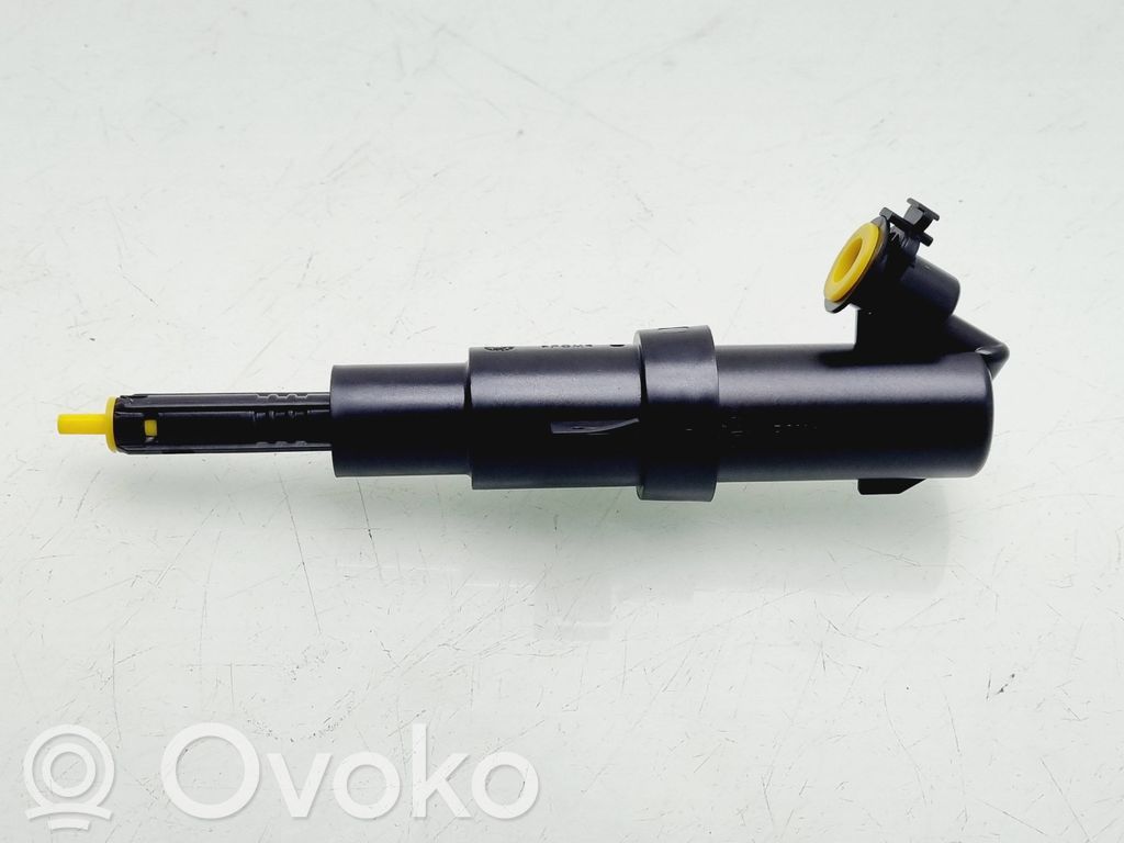 BMW 3 E46 Headlight washer spray nozzle 