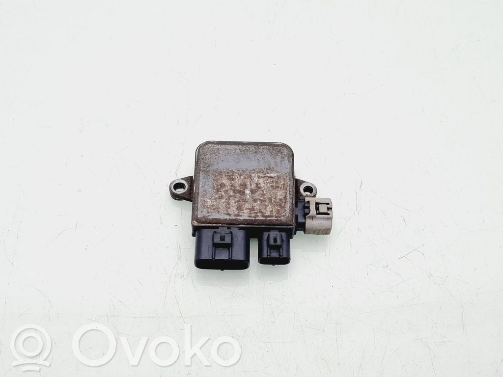 Tesla Model S Coolant fan relay 