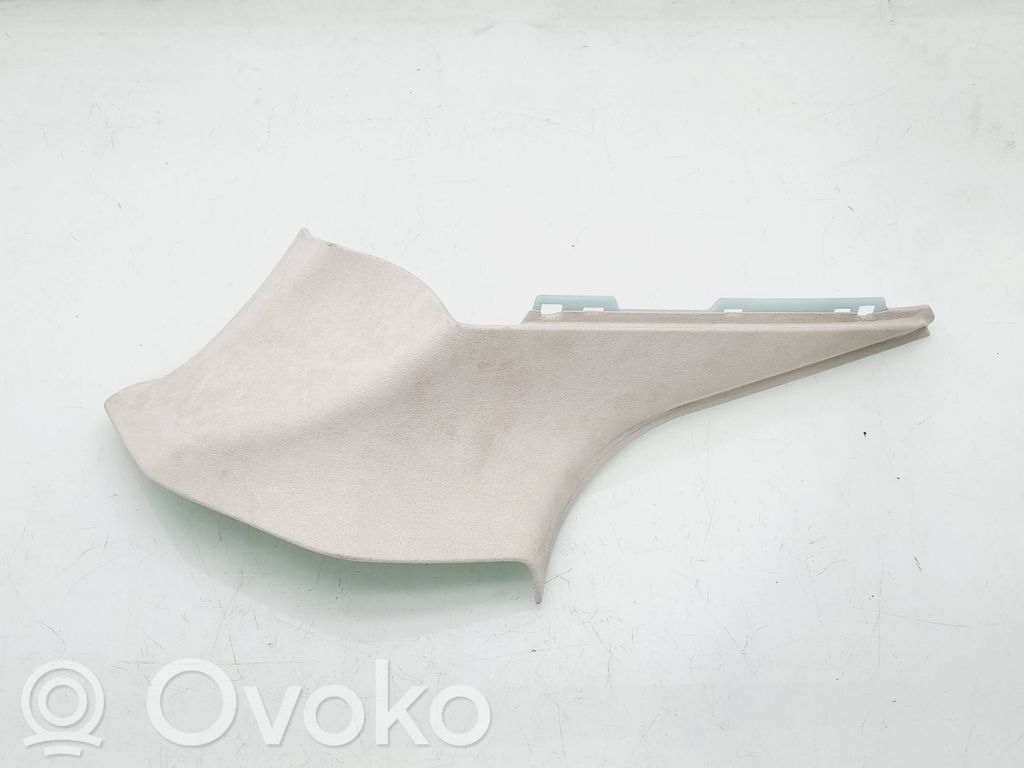 (C) pillar trim   100745700C