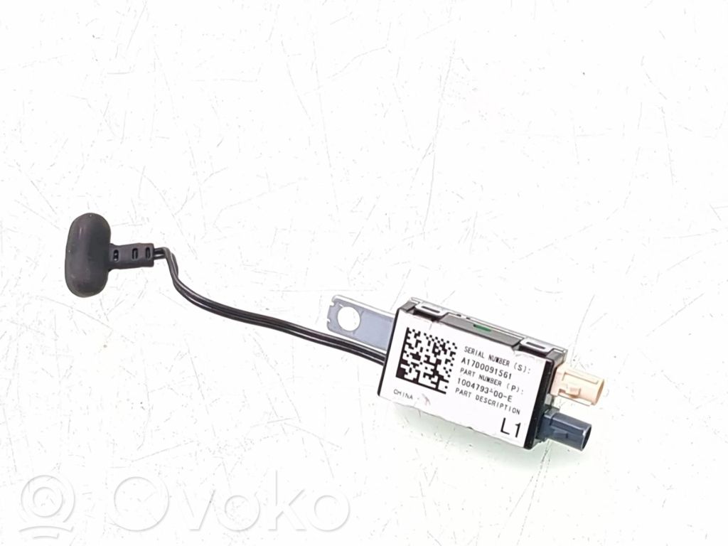 Antenos stiprintuvas   100479300E