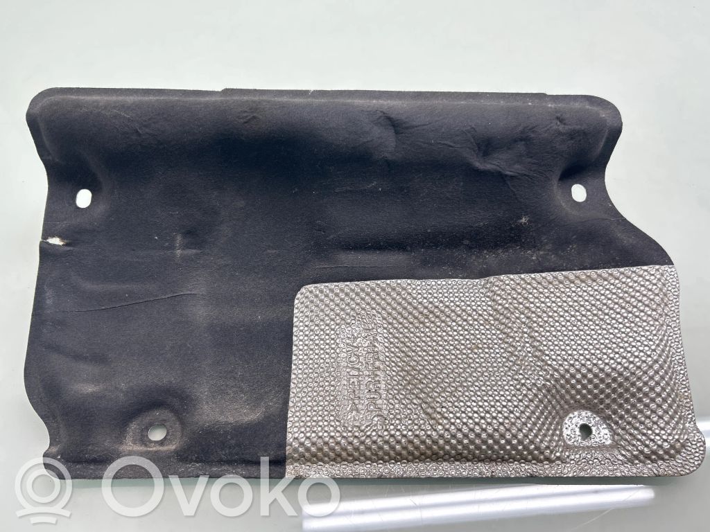 Volvo S90, V90 Izolacja akustyczna zapory 