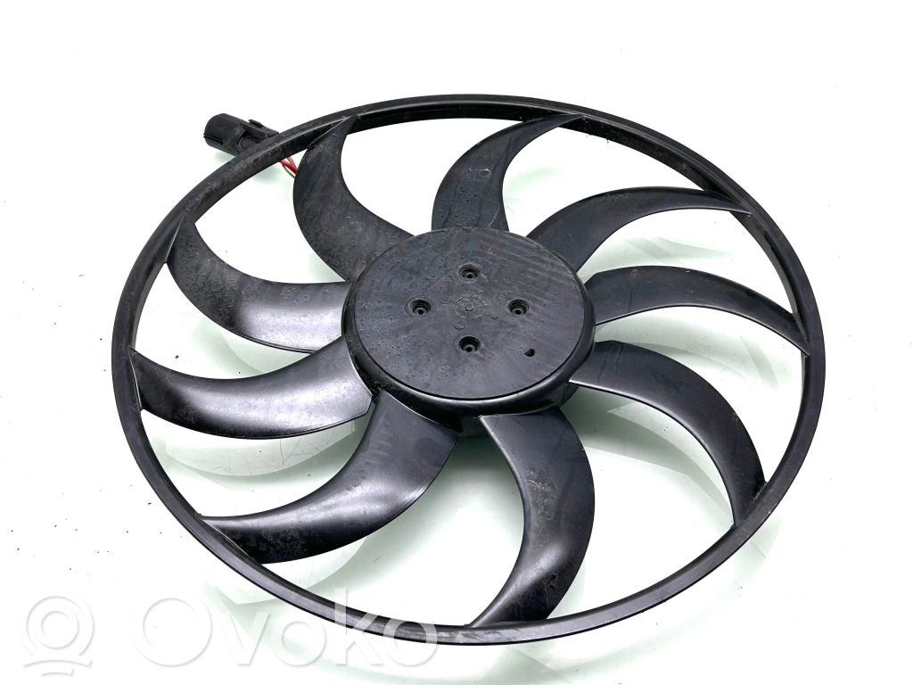 Ford Focus Electric radiator cooling fan 