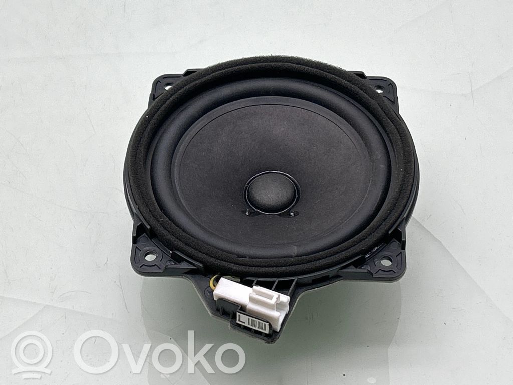 KIA Sorento Altavoz de la puerta delantera 