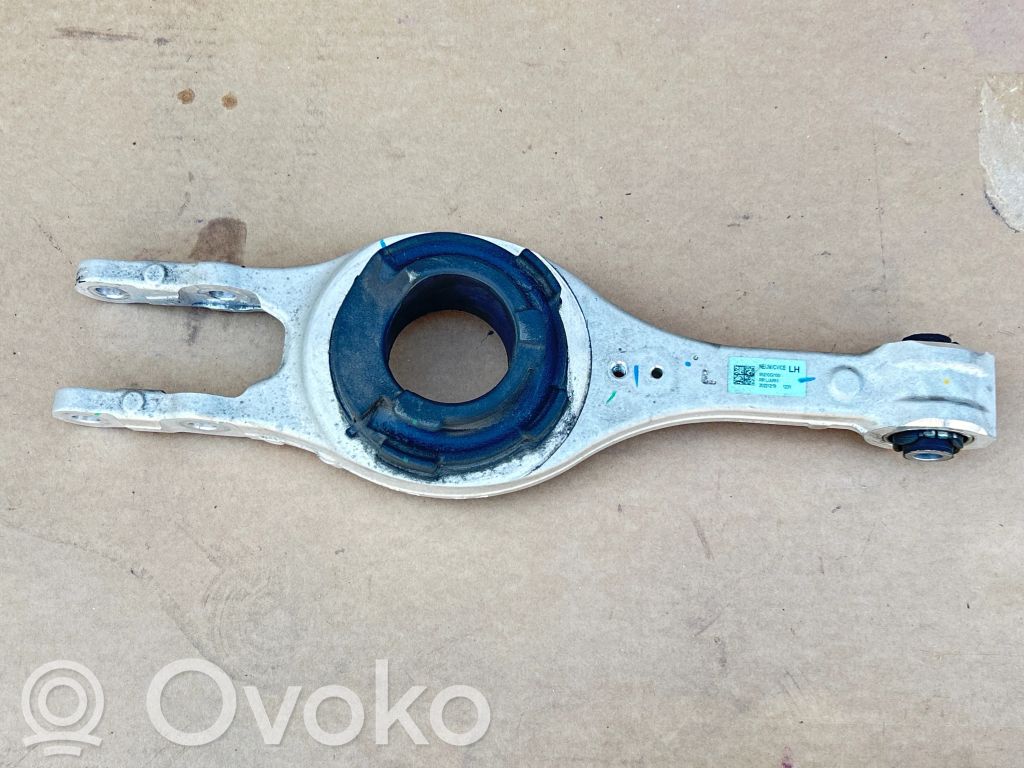 KIA EV6 Rear upper control arm/wishbone 