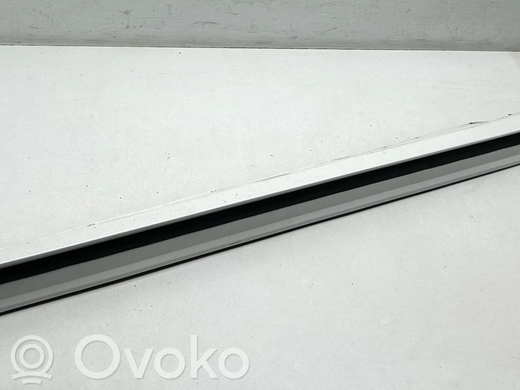 KIA EV6 Slenkstis 