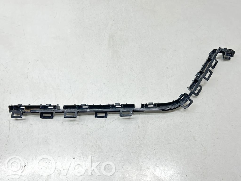 Volkswagen PASSAT B8 Uchwyt / Mocowanie zderzaka tylnego 