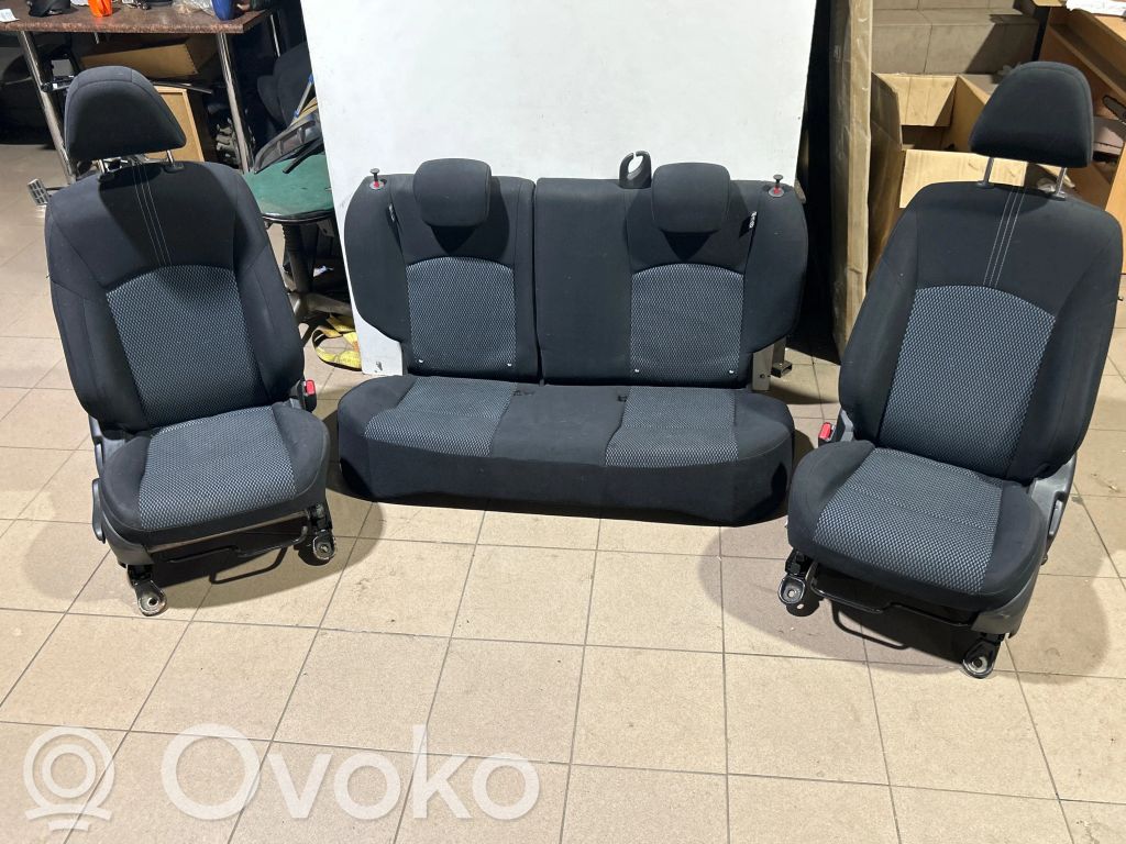 Seat set