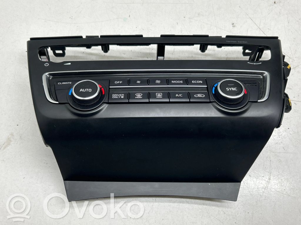 KIA Optima Climate control unit 