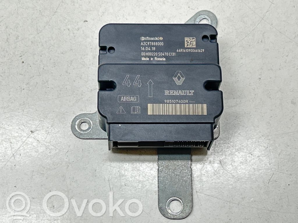 Renault Captur Airbag control unit/module 