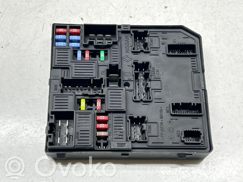 Nissan Pulsar Fuse module 