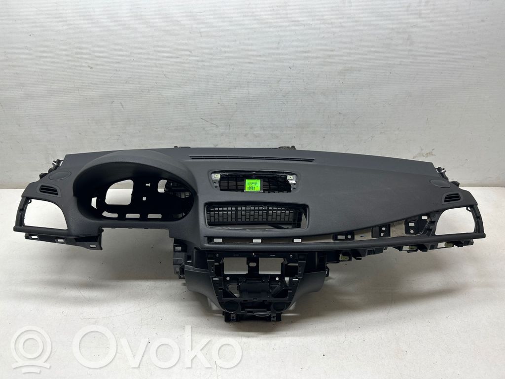 Renault Megane III Panel de instrumentos 