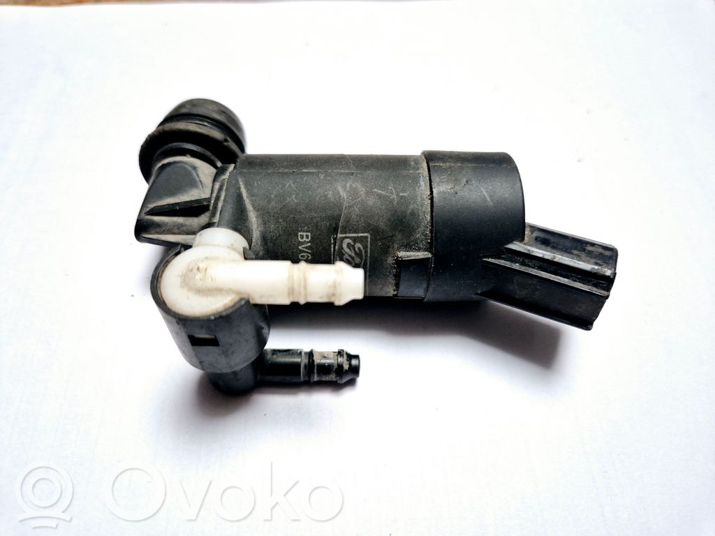 Ford Focus Windscreen/windshield washer pump 