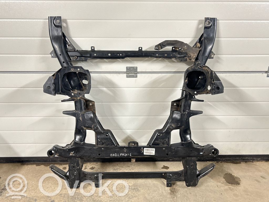BMW X5 E70 Etuapurunko 