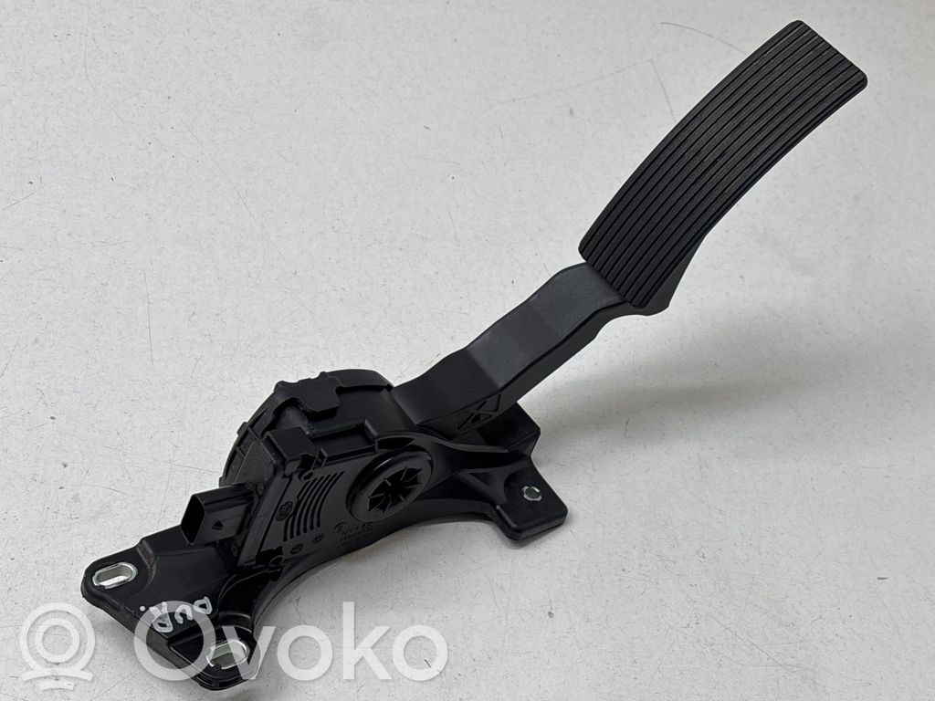 Dodge Durango III Accelerator throttle pedal 