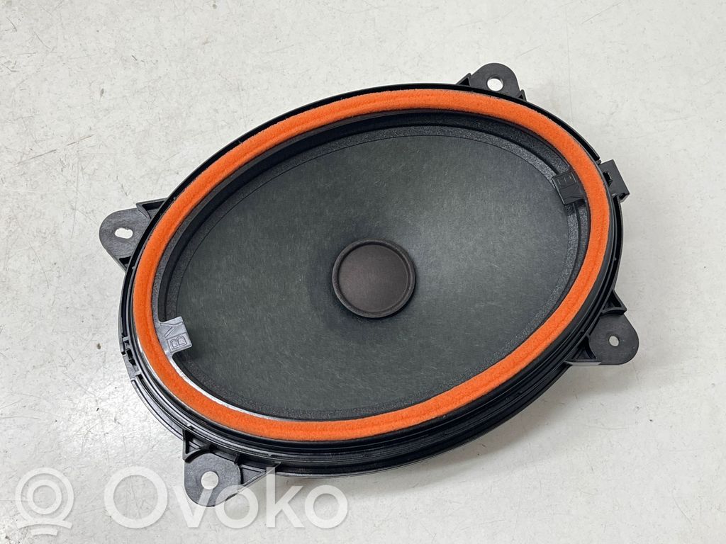 Subaru Crosstrek III Głośnik drzwi przednich 