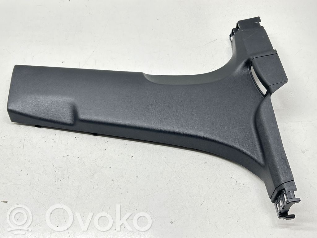 Nissan Qashqai J12 (B) pillar trim (bottom) 