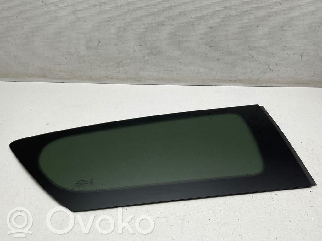 Chrysler Pacifica Rear side window 