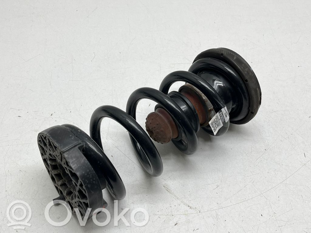 Chrysler Pacifica Rear coil spring 