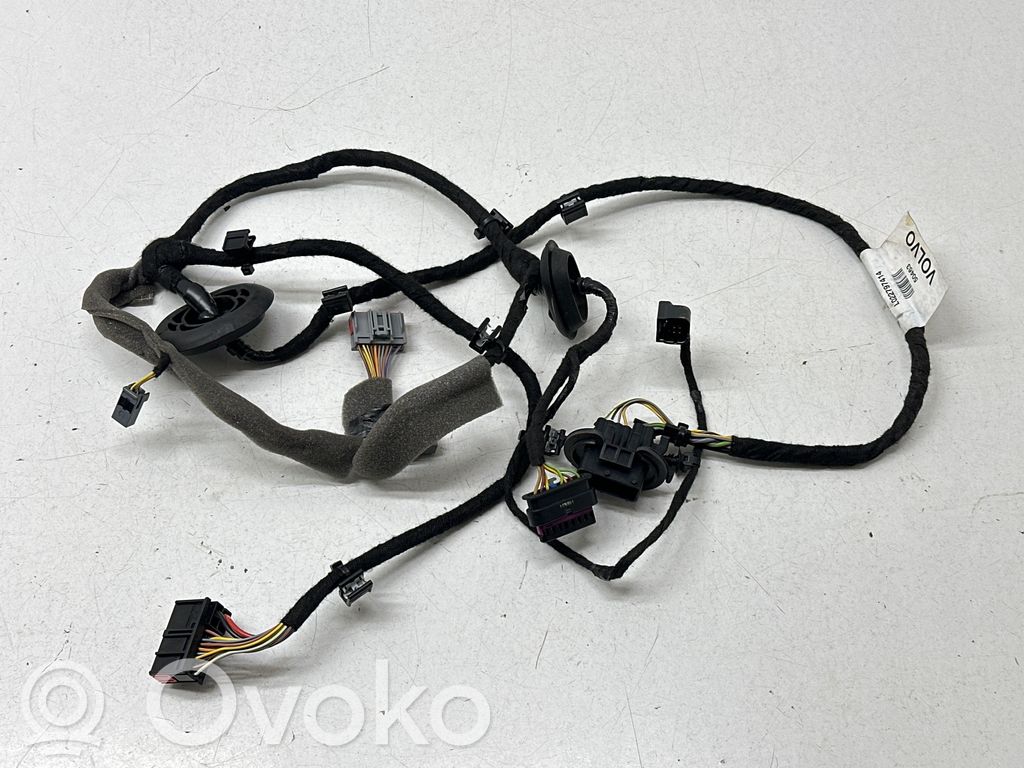 Volvo S60 Wiązka przewodów drzwi tylnych 