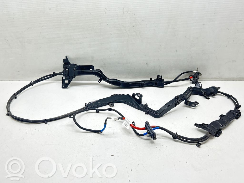 Cable positivo (batería)   31654935,32374790,32200333,171621,32374790AA,3265819