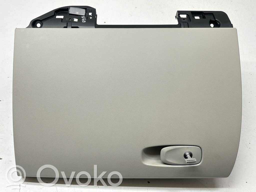 Volvo XC60 Daiktadėžės (bordačioko) komplektas 