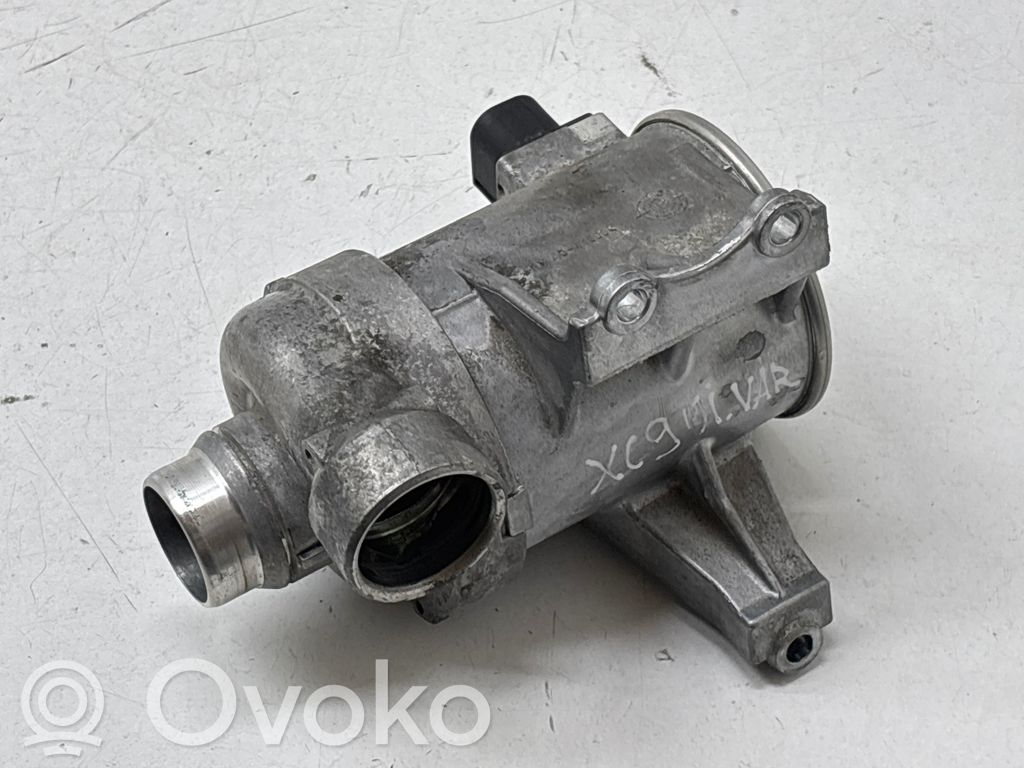 Volvo XC90 Bomba de agua 