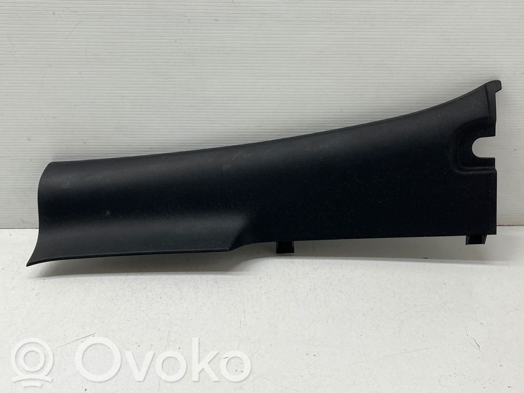 Osłona środkowa słupka / C   61868W,6BN41TRMAA,5110131
