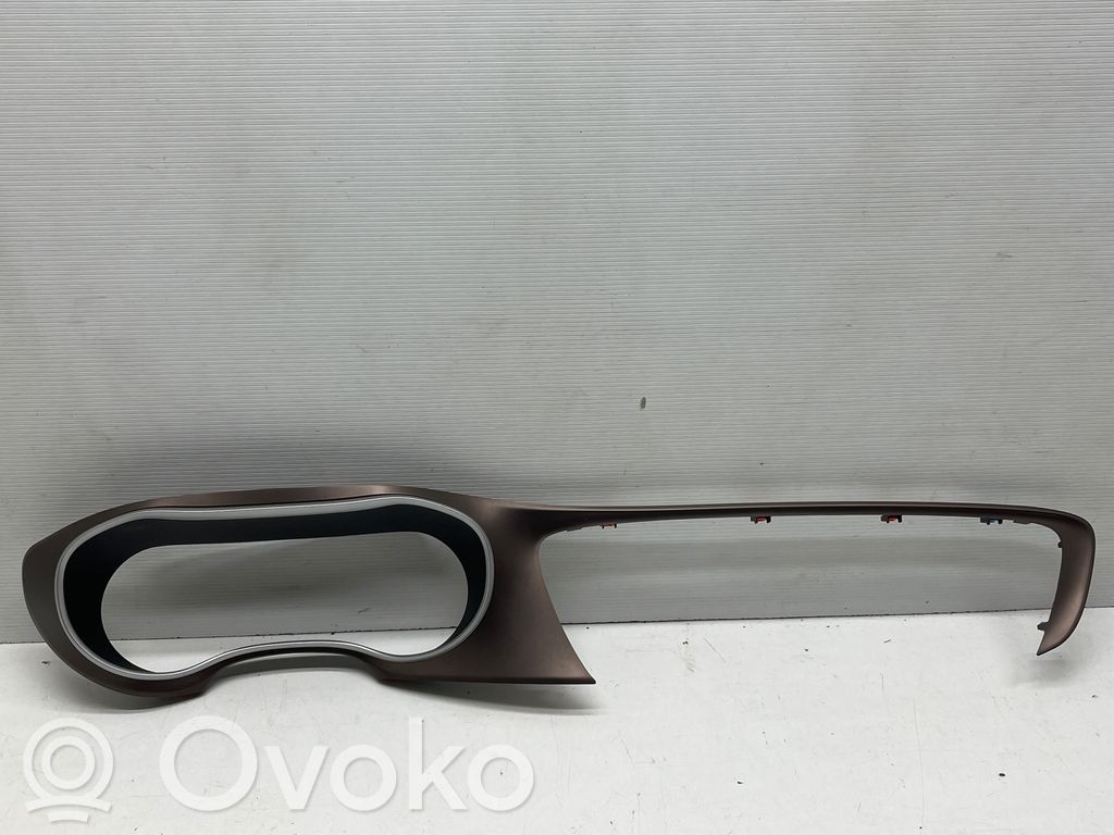 Chrysler Pacifica Dashboard trim 