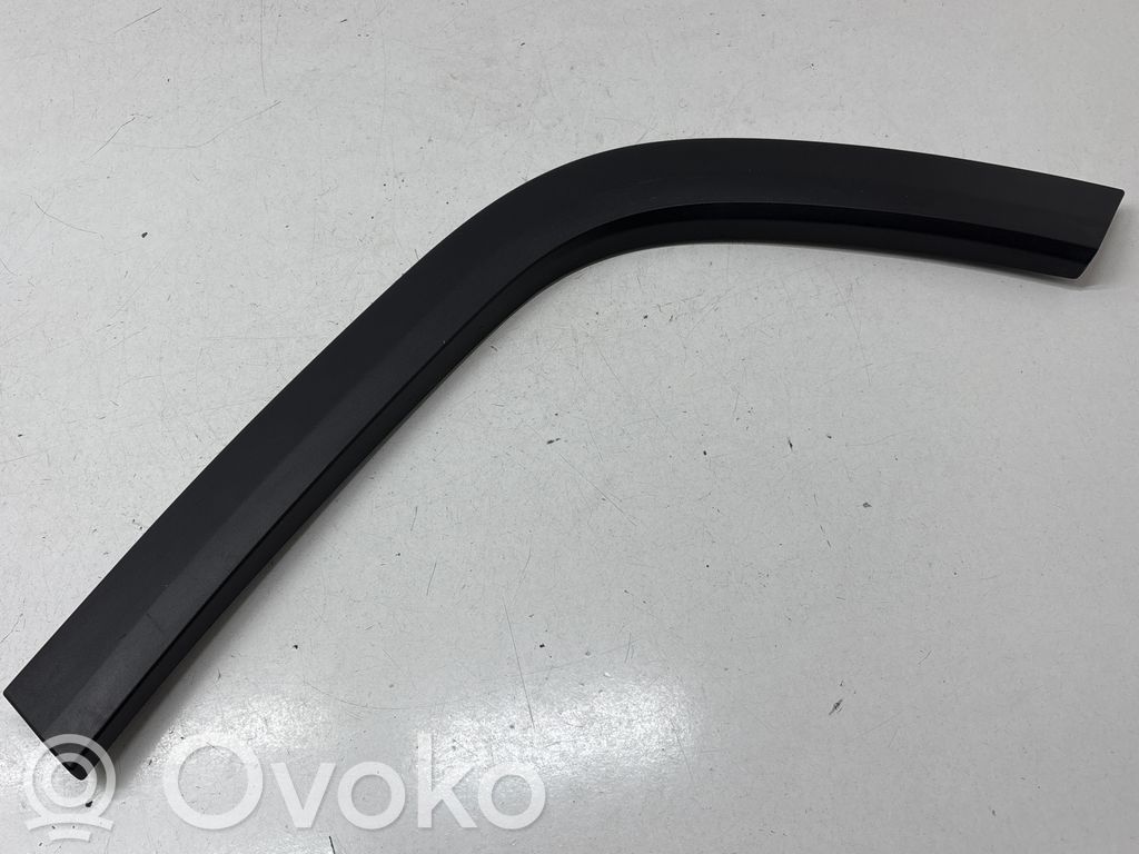 Jeep Grand Cherokee WL Galinės arkos apdaila 