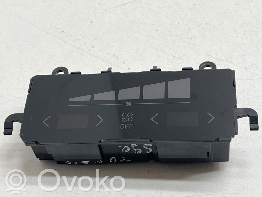 Volvo S90, V90 Przełącznik / Włącznik nawiewu dmuchawy 