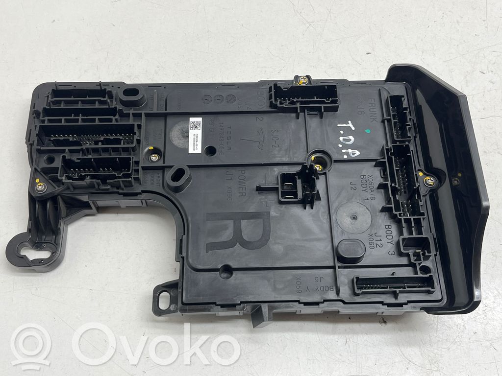 Tesla Model 3 Central body control module 