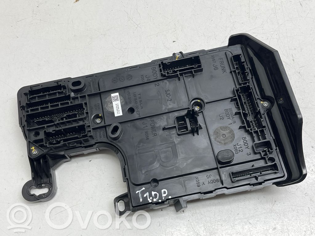 Central body control module   156685300A,156745400B,X052
