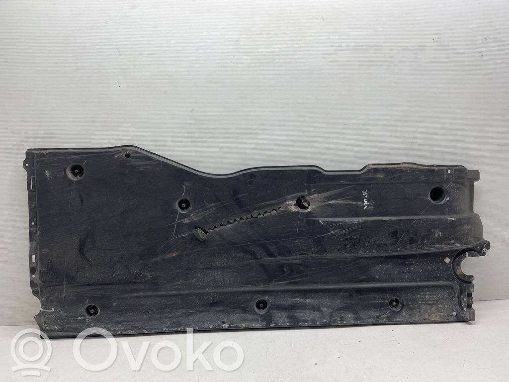 Volkswagen Jetta VII Engine splash shield/under tray 