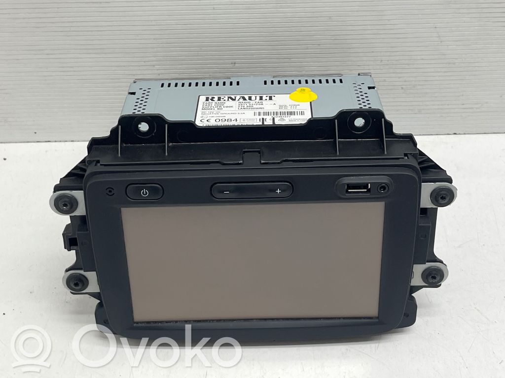 Panel / Radioodtwarzacz CD/DVD/GPS   281153129R,512401277,981153129R
