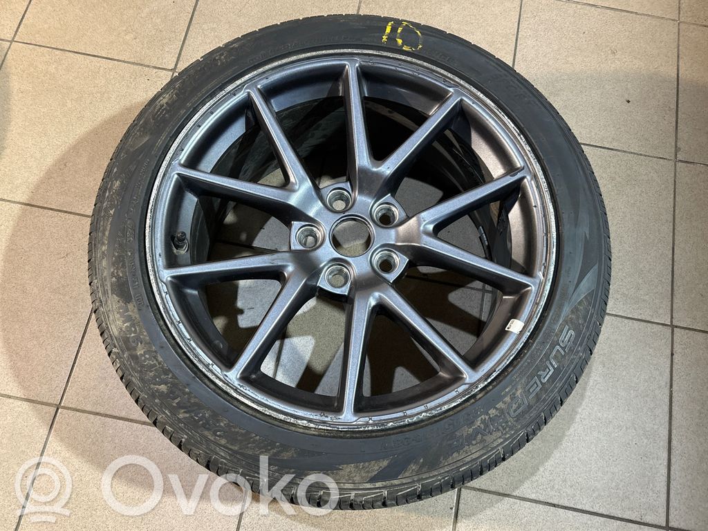 Tesla Model 3 Llanta de aleación R18 