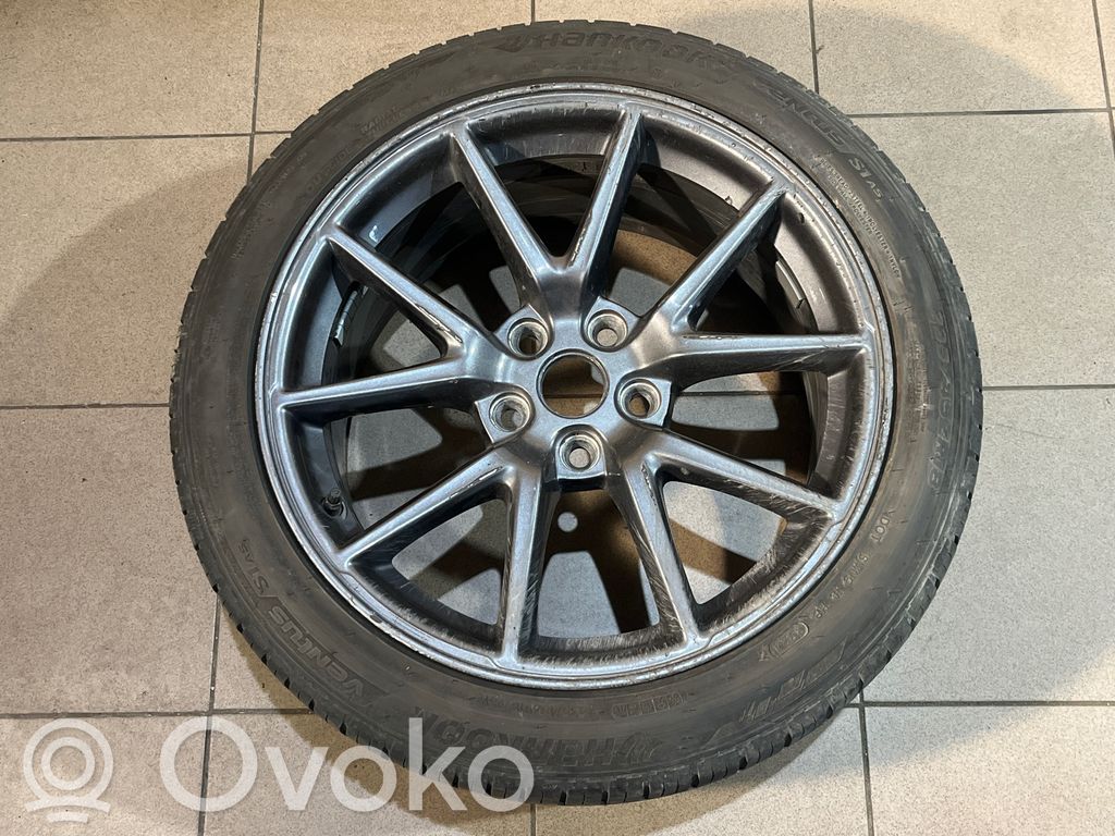 Tesla Model 3 Llanta de aleación R18 